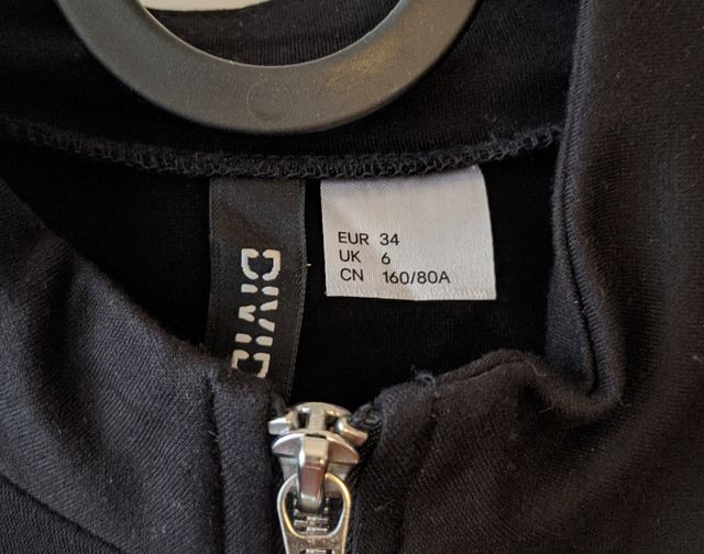 Vestido negro corto - Talla XS