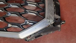 Rejilla frontal Audi 83F853651BRN4