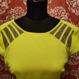 Vestido Renata amarillo T42-44