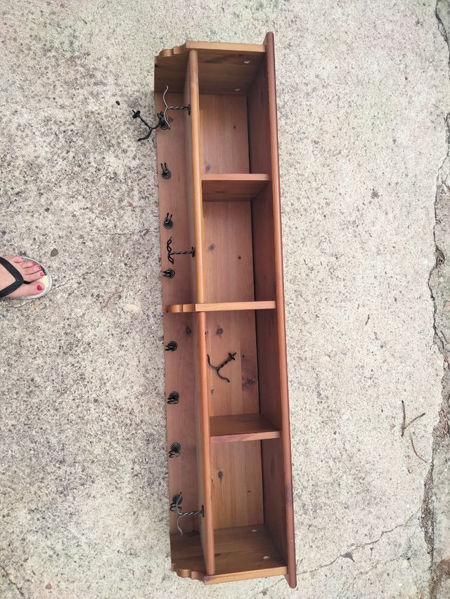 Estantería colgador Ikea marrón