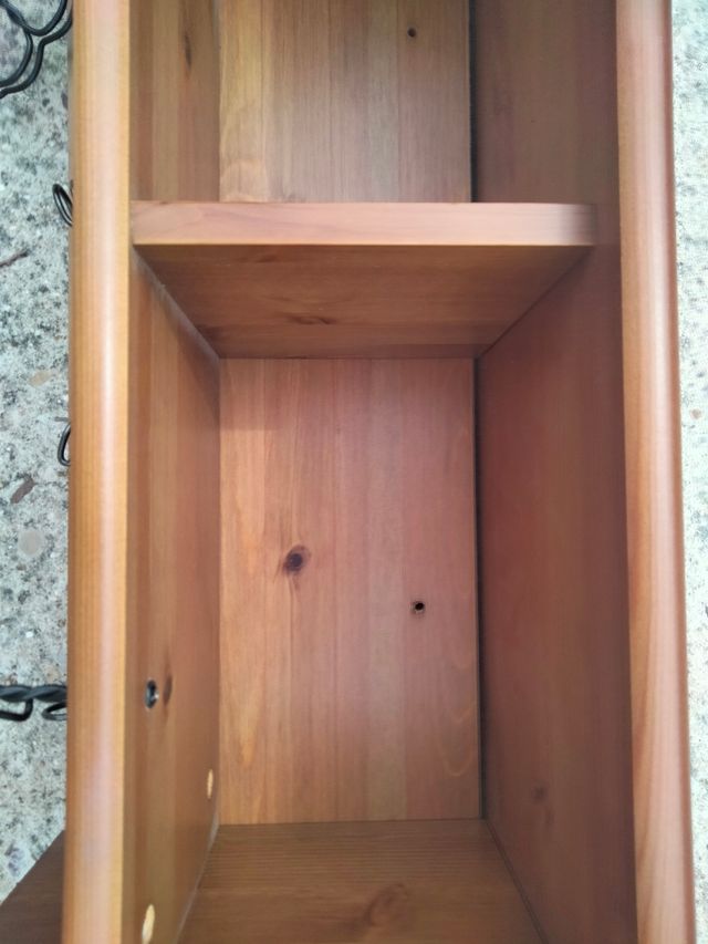 Estantería colgador Ikea marrón