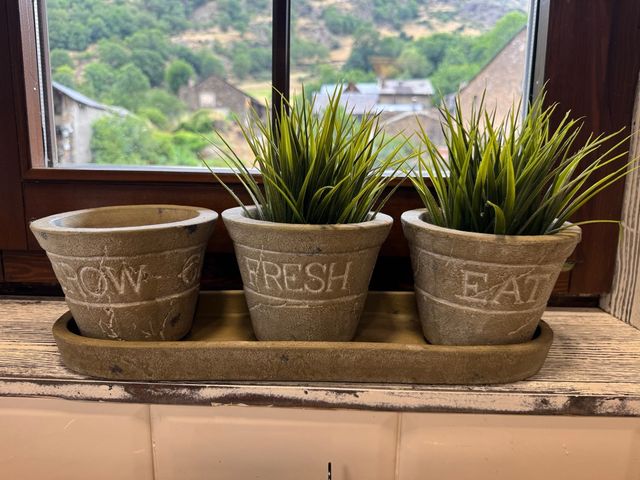 3 Macetas Decorativas - Gris y Marrón