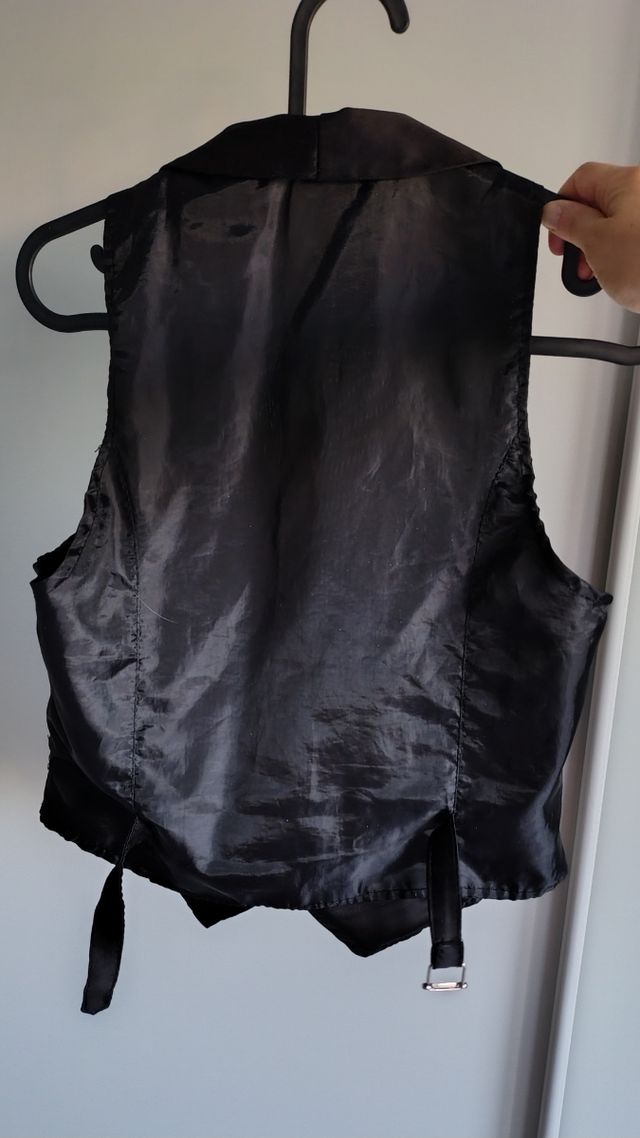Gilet nero lucido