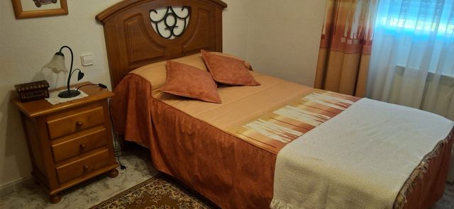 Armario madera maciza 3 puertas con maletero 