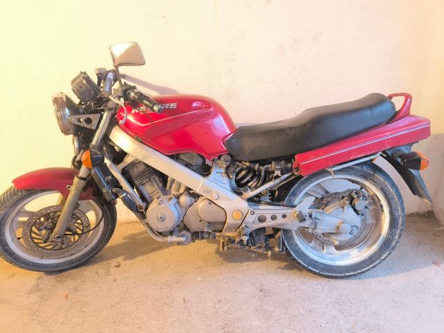 Honda Revere/NTV 650: Despiece