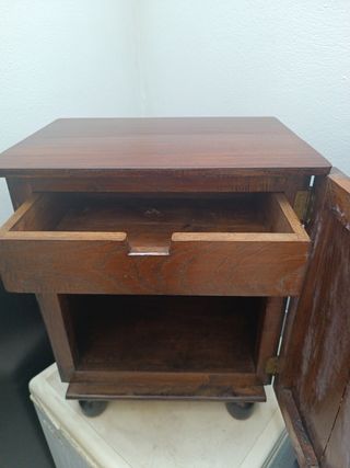 Mesilla castaño antigua