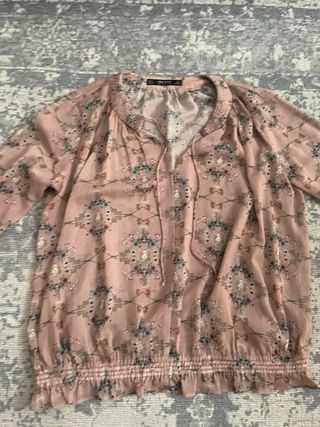 Preciosa Blusa Zara Basic Rosa T-S