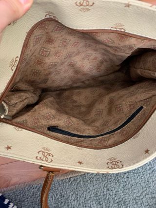 Bolso beige y marrón