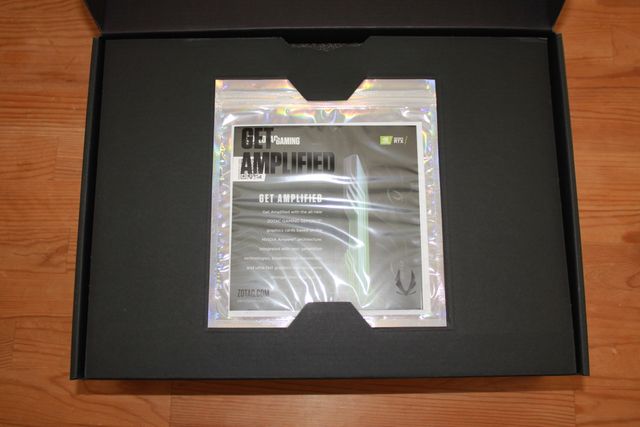 NVIDIA GeForce RTX 3060 AMP White Edition