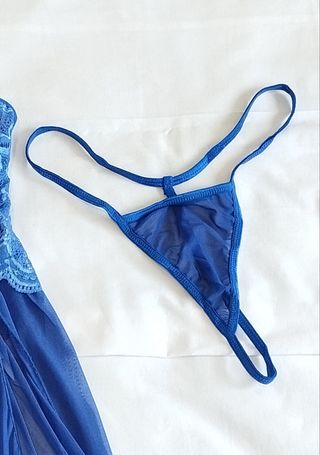 Lencería azul sexy