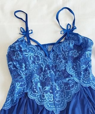 Lencería azul sexy