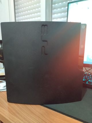 PS3 (PlayStation 3) Slim Negra