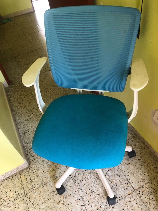 Silla escritorio azul - oficina