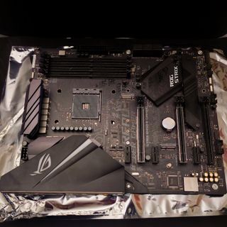 Placa base ROG Strix B450-E Gaming