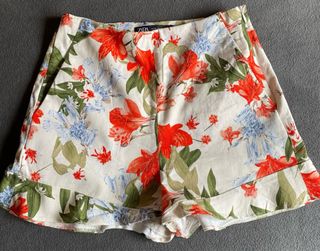Shorts Zara estampados florales