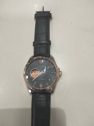 Reloj Skyline automático