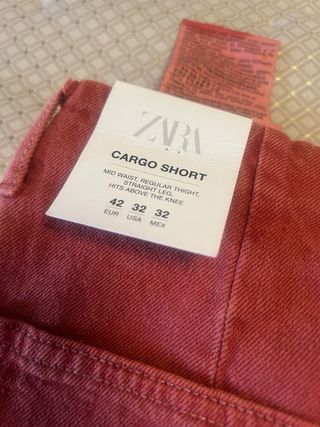 Bermudas Cargo Zara rojas