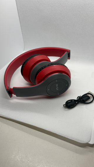Auriculares Bluetooth rojos
