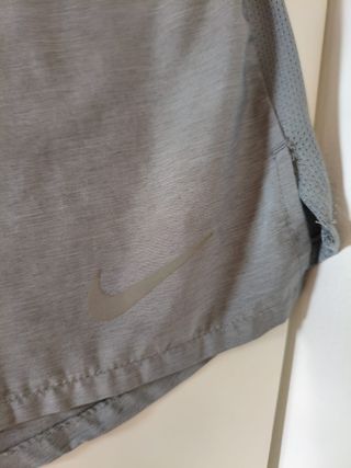 Shorts Nike running grises