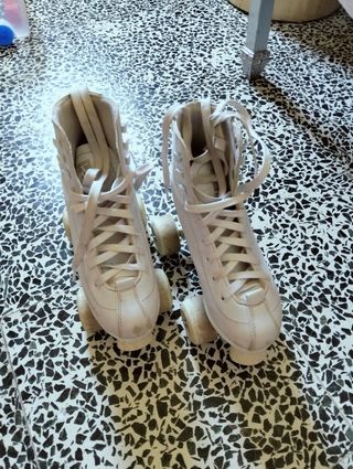 Patines blancos clásicos talla 35