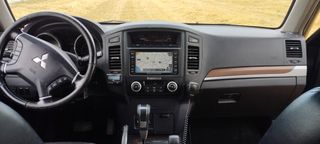 Mitsubishi Montero 2007