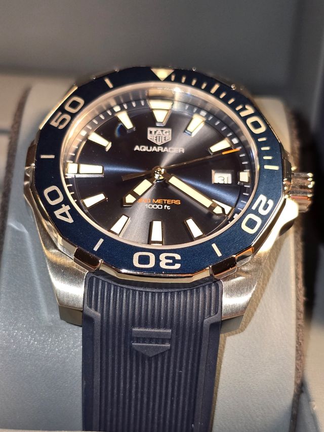 Tag Heuer Aquaracer WAY111C.FT6153