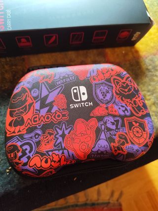 mando con estuche rígido Estuche rígido para switc