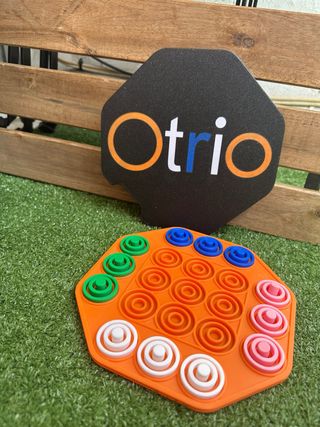 Otrio: Juego de mesa