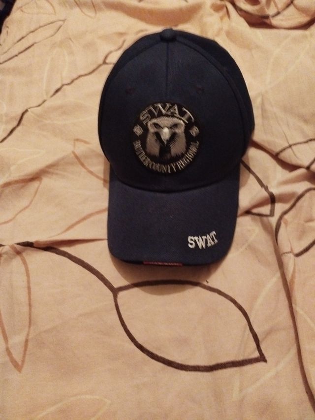 Gorra azul SWAT