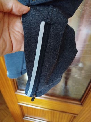 Leggins Oysho gris casi negro 