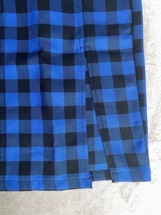 Falda de tubo cuadros azul Bershka talla S. 