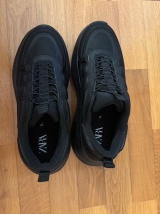 Zapatillas Zara negras