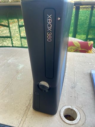 Xbox 360 Kinect + 3 giochi
