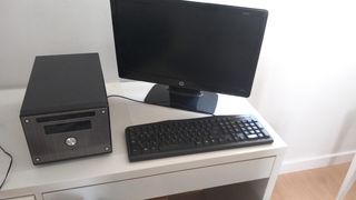HP: Monitor, torre, teclado e impresora