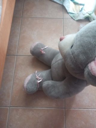 Peluche ratón gris grande