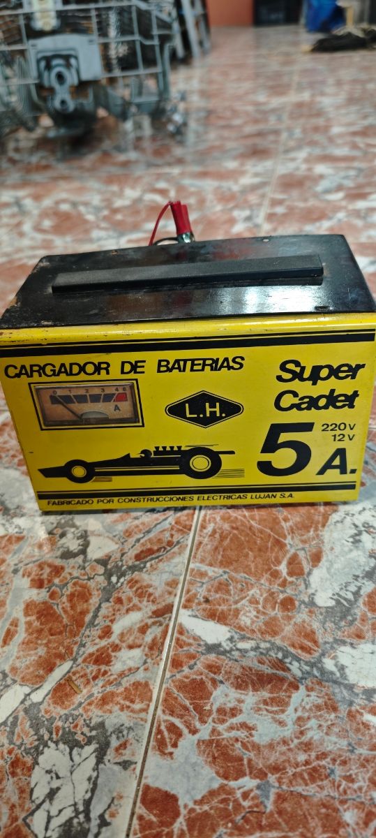 Caricabatterie Super Cadet 5A