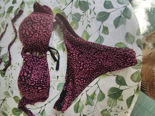 Bikini leopardo nero e rosa