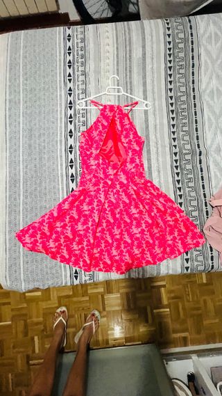 
Vestido de fiesta – usado solo 2 veces, como nuev
