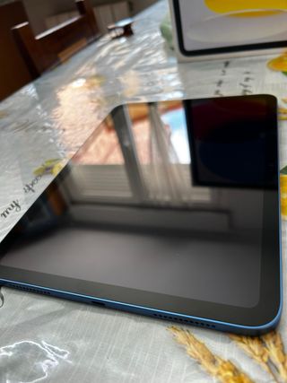iPad 10ªGen (2022)-64GB WIFI + Funda
