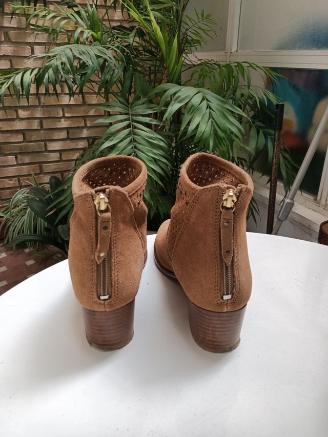 Botines ante marrón