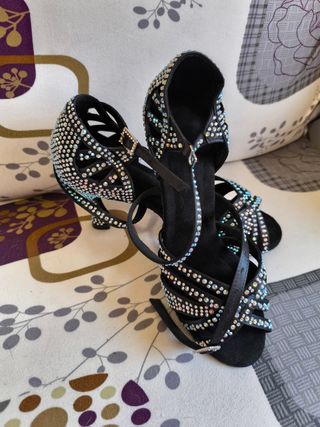 Sandalias baile, fiesta, negras