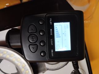 Flash Anular + Luz LED continua