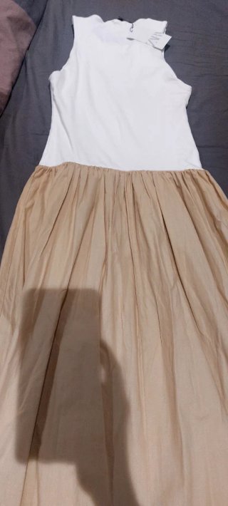 Vestido de verano Zara blanco beige - nuevo