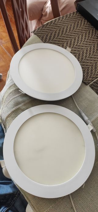 2 Painéis LED embutir