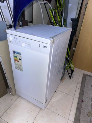 Lavavajillas Beko - Lavaplatos