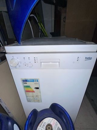 Lavavajillas Beko - Lavaplatos