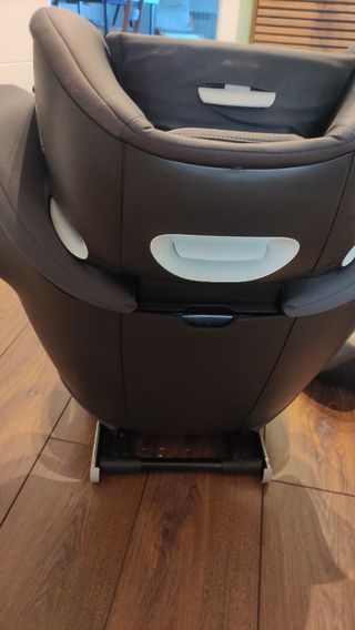 Silla coche Cybex Pallas Isofix. Color negro-gris
