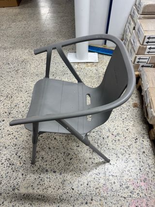 Sillón terraza gris plástico