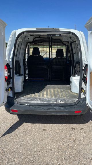 Ford Transit Courier 2020