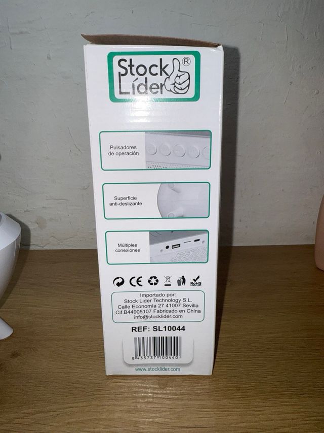 Lampara RGB con Altavoz Bluetooth